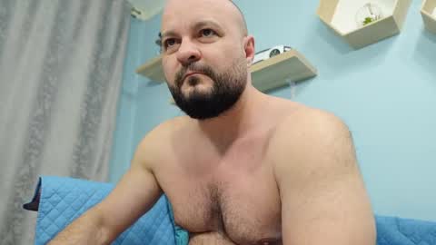 Chris online show from February 25, 6:03 am