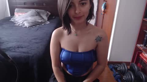 Amy online show from December 23, 3:12 pm