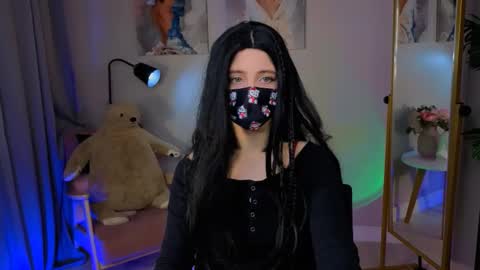 thepretty_kitty online show from November 2, 11:45 am