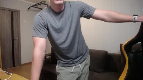 Nick   online show from December 13, 7:53 pm