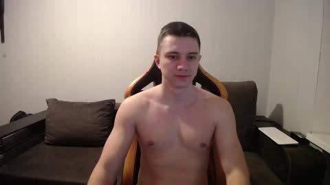 Nick   online show from March 11, 6:19 pm