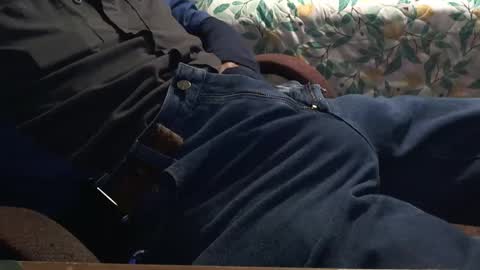 thetnguy online show from January 8, 11:19 pm