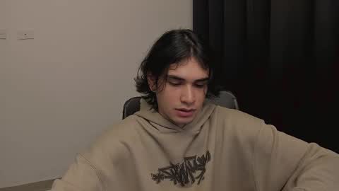 thiaan__ online show from February 11, 12:38 am