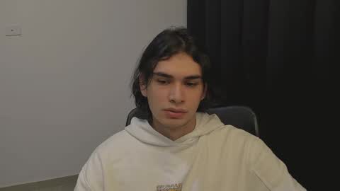 thiaan__ online show from February 27, 1:38 am