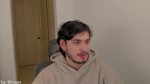 thiaan__ online show from September 16, 1:28 am