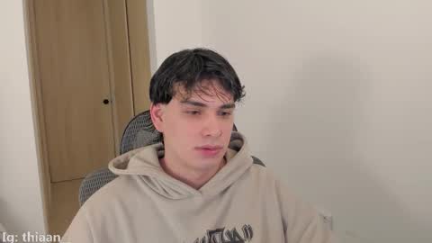 thiaan__ online show from November 20, 3:28 am