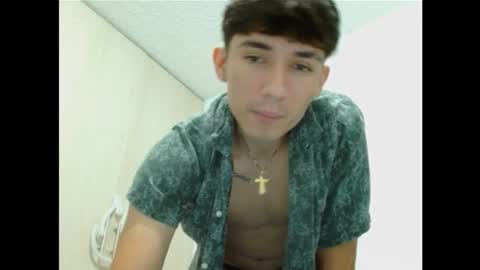 Snapshot of thiago_deseo69 chatting on September 27, 8:36 pm thiago_deseo69 online show from September 27, 8:36 pm