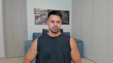 thiago_driussi online show from January 17, 4:17 am