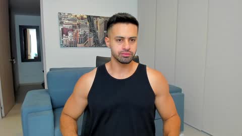 thiago_driussi online show from January 26, 11:17 am