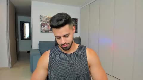 thiago_driussi online show from March 4, 6:15 am