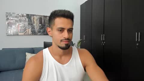 thiago_driussi online show from November 30, 12:03 am