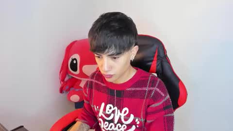 Thiago online show from November 26, 11:39 pm