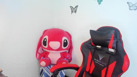 Thiago online show from December 5, 4:03 pm