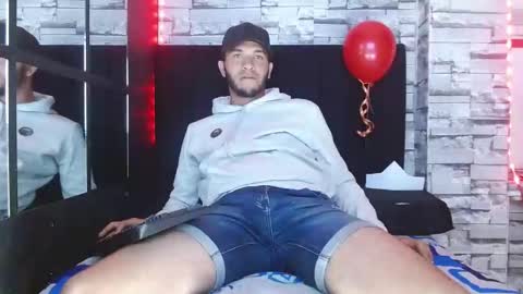 thiago_hairy online show from October 31, 4:57 am
