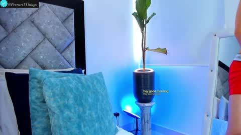 Snapshot of thiagoferrari1 chatting on December 16, 12:27 pm thiago online show from December 16, 12:27 pm