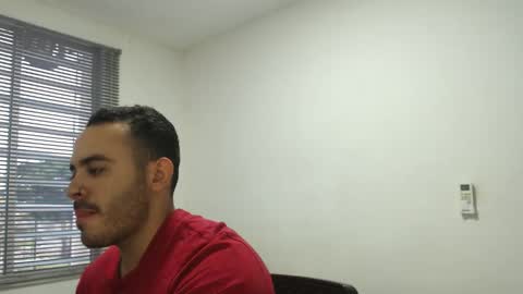 Thiago online show from November 13, 7:02 pm