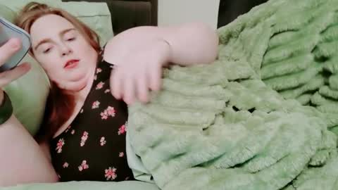 Jess online show from November 16, 1:17 pm