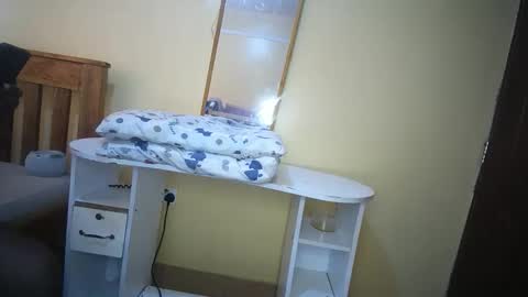 thickiana online show from September 22, 10:06 am