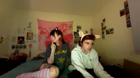 Snapshot of thick_as_fook chatting on December 5, 6:33 am thick_as_fook online show from December 5, 6:33 am