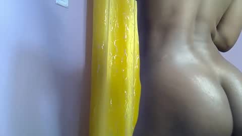 Xtine online show from November 22, 3:00 pm