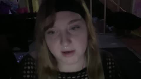 Ariel online show from January 30, 12:18 am