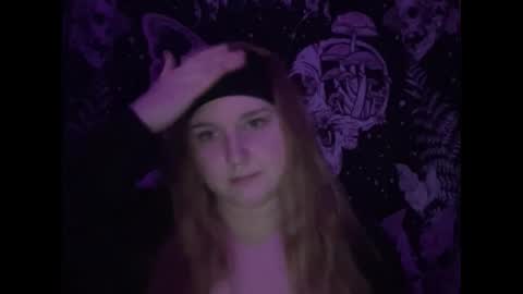 Ariel online show from February 19, 11:57 pm