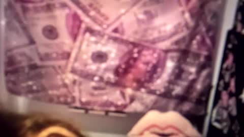 Ariel online show from October 16, 1:50 am