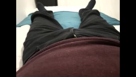 Snapshot of thicksingarters chatting on December 15, 6:04 pm thicksingarters online show from December 15, 6:04 pm