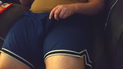 Demonhuntr online show from October 18, 4:48 am