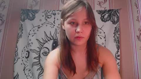 thighswithspikes online show from September 29, 9:03 am