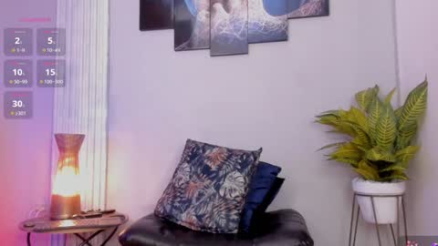 Thomas Eliott   independent model online show from December 20, 1:36 am