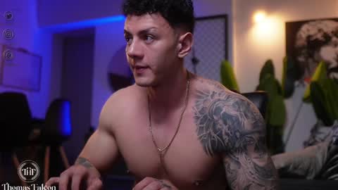 Thomas Falcon online show from January 26, 1:31 am