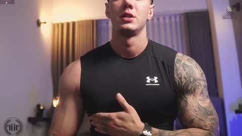 Thomas Falcon online show from October 22, 1:28 am