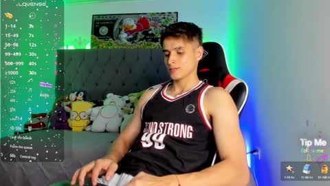 Thom Klein online show from January 15, 7:12 pm