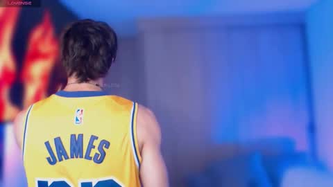 Thom Klein online show from October 9, 7:12 pm