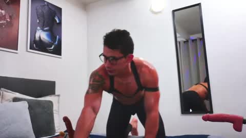 Snapshot of thor_dosson chatting on December 8, 4:14 am Thor Dosson online show from December 8, 4:14 am