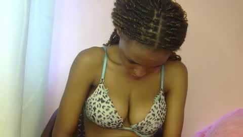 thotiana007 online show from September 11, 9:09 am