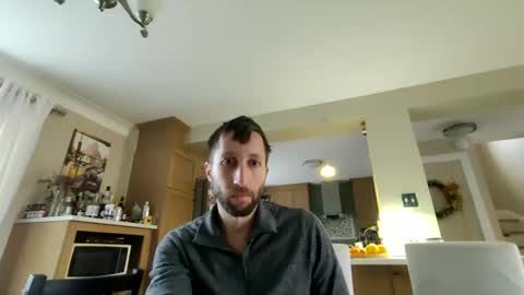 throwawayafteruse20202 online show from September 25, 4:11 pm