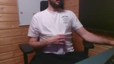 toobigcockforonegirl online show from February 2, 10:49 pm