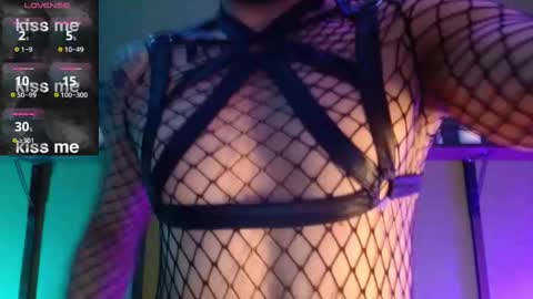   online show from September 8, 10:20 pm