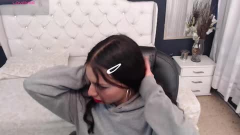 Snapshot of tiana_scot chatting on September 20, 11:33 am LIA online show from September 20, 11:33 am