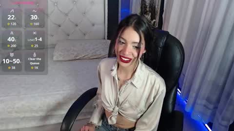 Snapshot of tiana_scot chatting on October 8, 11:19 am LIA online show from October 8, 11:19 am