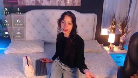 Snapshot of tiana_scot chatting on November 11, 12:05 pm LIA online show from November 11, 12:05 pm