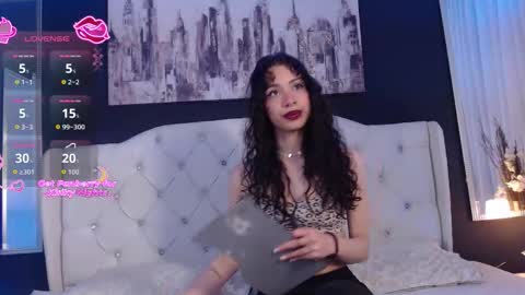 Snapshot of tiana_scot chatting on November 18, 12:09 pm LIA online show from November 18, 12:09 pm