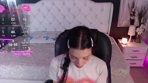 Snapshot of tiana_scot chatting on November 21, 2:27 pm LIA online show from November 21, 2:27 pm