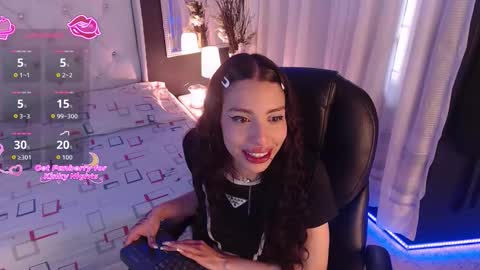 Snapshot of tiana_scot chatting on November 26, 4:19 pm LIA online show from November 26, 4:19 pm