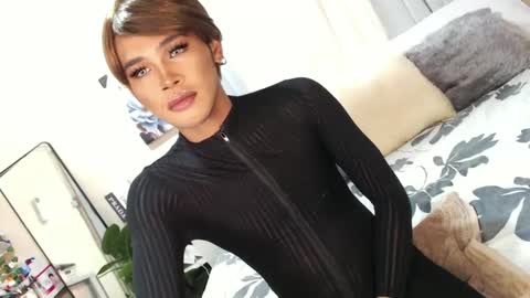 Snapshot of tiara_perezx chatting on February 10, 5:25 am Sam online show from February 10, 5:25 am