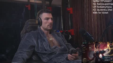 Snapshot of tickle_my_pickle07 chatting on February 4, 6:46 am tickle_my_pickle07 online show from February 4, 6:46 am