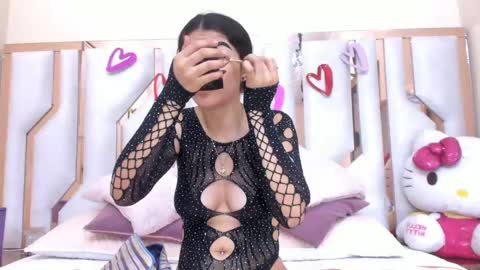    online show from February 13, 6:05 pm