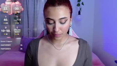 Snapshot of tifanyrose1 chatting on December 11, 1:49 pm Tiffany online show from December 11, 1:49 pm